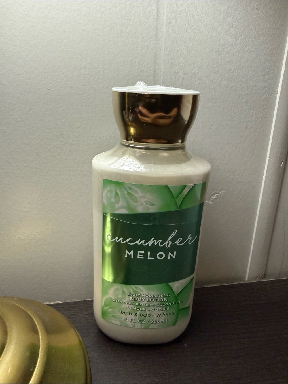 Bath & Body Works Cucumber Melon Lotion — Green and Gold Cap